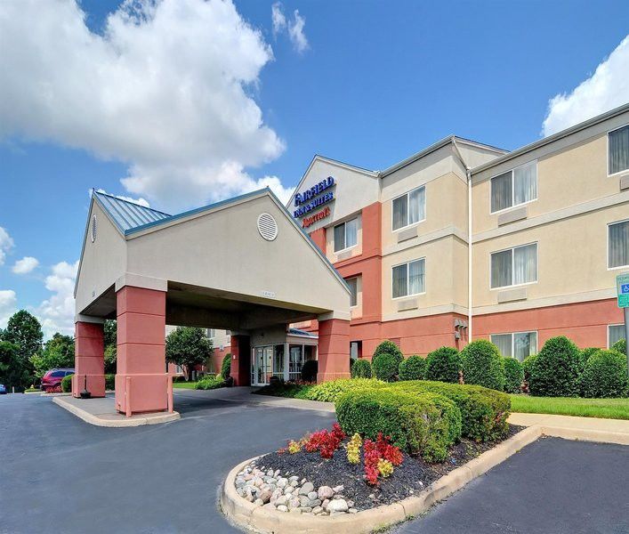 Fairfield Inn And Suites By Marriott Potomac Mills Удбридж Екстериор снимка